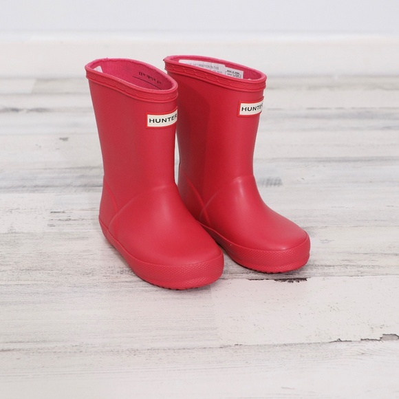 Hunter Other - Hunter Original Kids First Classic Rain Boot Matte Pink 7 US NEW without box